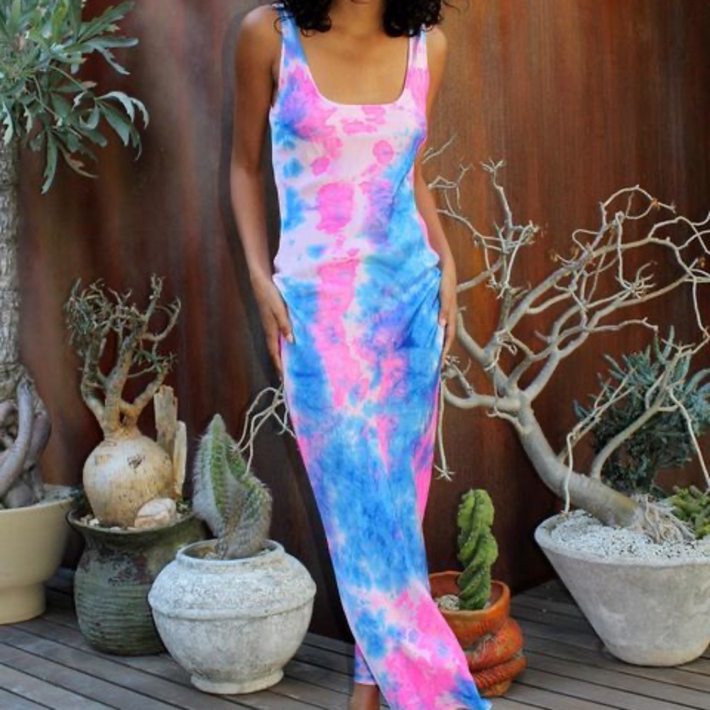 CALI DREAMING Tie Dye Dress. Size XS. NWOT 🍬